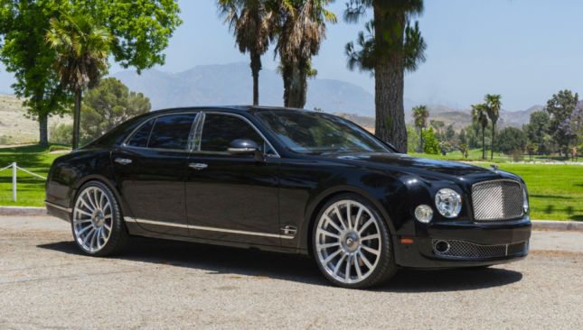 Chauffeured sedan: bentley mulsanne 1024x581
